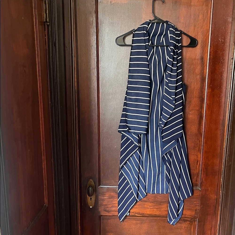 Chic Navy and White Striped Accessory